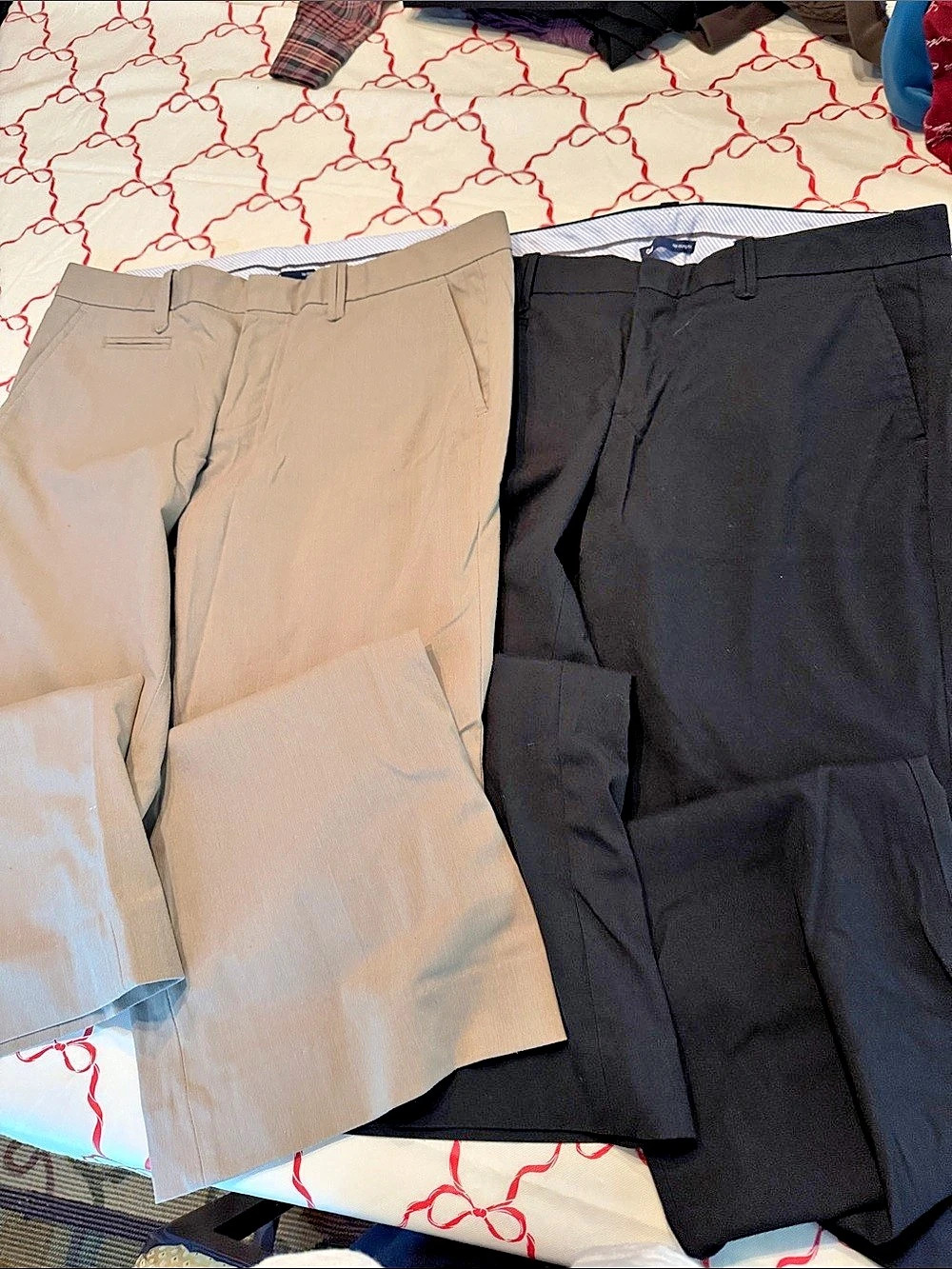 2 Gap Hip Slung Fit Flare Pants tan & Black Size 8R, like new